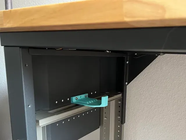 Cobalt Work Bench Hook