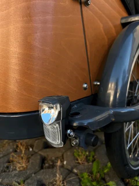 Babboe Curve Front Light Holder for B+M IXON Eyro — Image 2 of 4