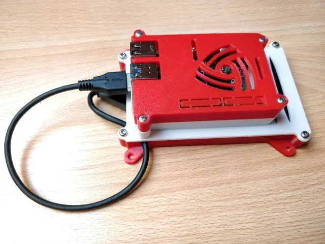 Raspberry Pi 4 Enclosure with 2,5" SSD/HDD Mount — Фото 13 из 16