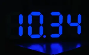 7 Segment display +/- 17cm - 6.9 inches high