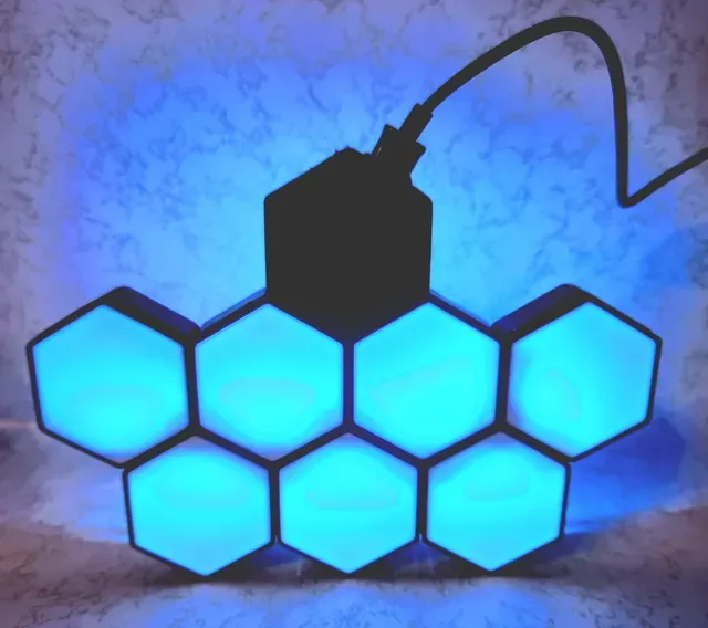 Baby Neopixel Nanoleafs (No Screws, No supports!) — Фото 7 из 13