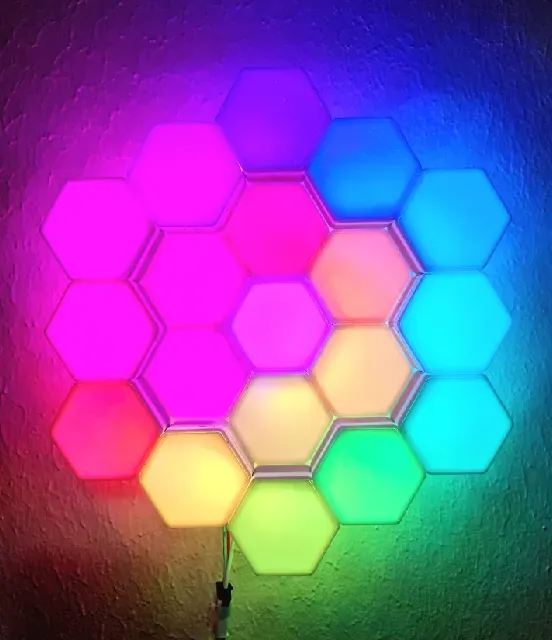 Baby Neopixel Nanoleafs (No Screws, No supports!) — Фото 3 из 13