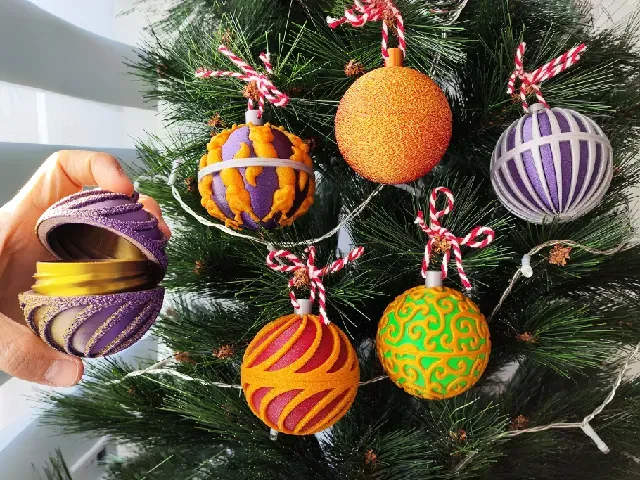 Surprise Tree Balls