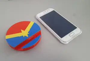 Soporte Celular con escudo de Capitana Marvel