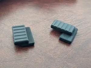 Magnetic slider fidget with 3x3mm magnets