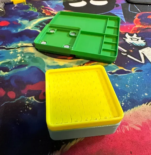 Gridfinity Big/Small Parts Tray W/ Removable 1x1 Screw Bin & Stackable Lid — Фото 6 из 11