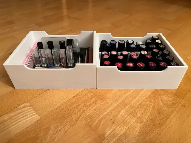 Nail polish organizer