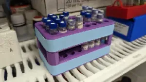 2 mL (HPLC) Vial Holder - Stackable