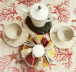 Levitating Tea Organizer