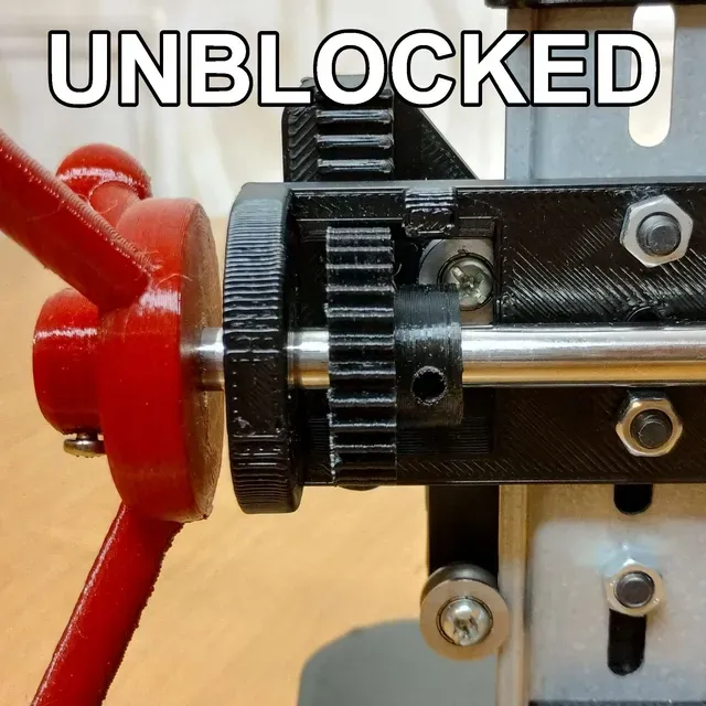 Small PCB drilling machine — Image 3 of 5