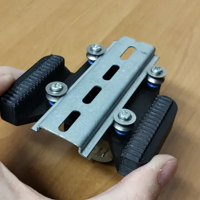 Small PCB drilling machine — Image 5 of 5