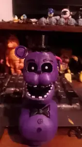 OLD Retro/unwithered freddy action figure
