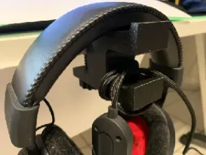 Headphone holder - simple design