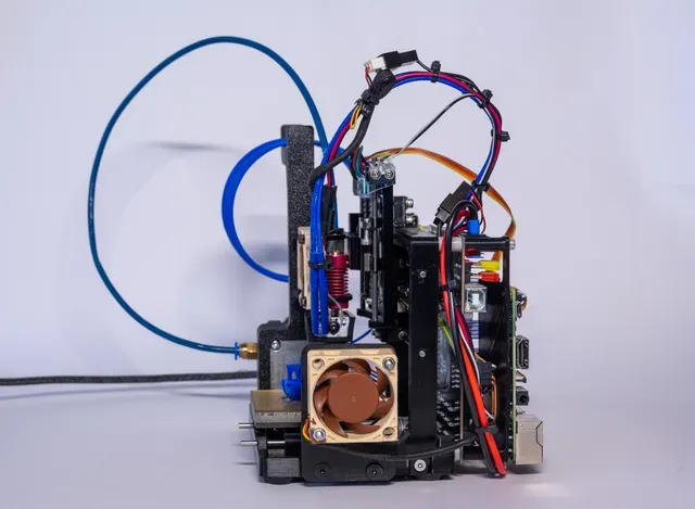 Mini DVD Motor 3D Printer — Фото 4 из 6