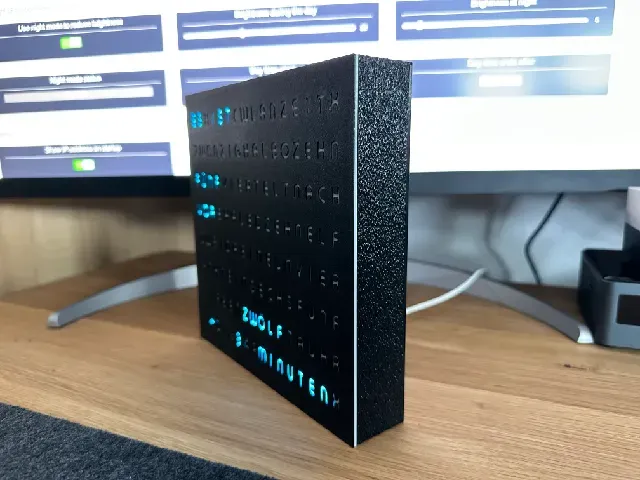 WordClock 16x8 LED matrix (2023-V3) — Фото 3 из 38