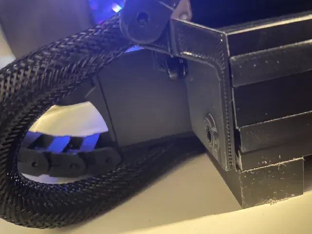 Ender 3 V2 Bed Cable Drag Chain Mount (Under PSU) — Фото 2 из 4