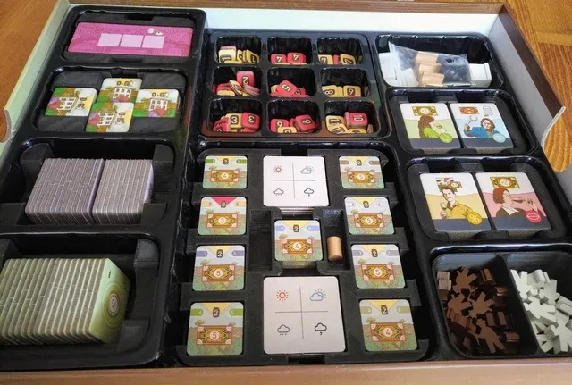 Vinhos Deluxe Organizer (incl. expansions) — Image 2 of 22