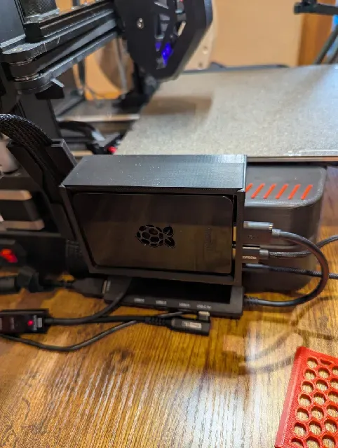 Ender 3 v3 KE / SE Storage Box with cable holder and removable Raspberry Pi 4B case — Фото 3 из 5