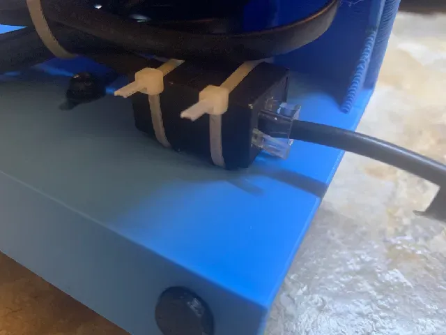 Yaesu FTM-400 Desk Stand — Image 5 of 5