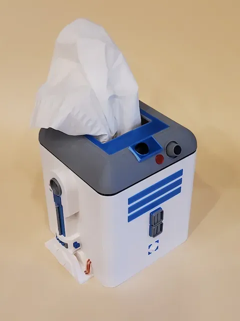 R2-D2 Tissue Box — Image 5 of 14