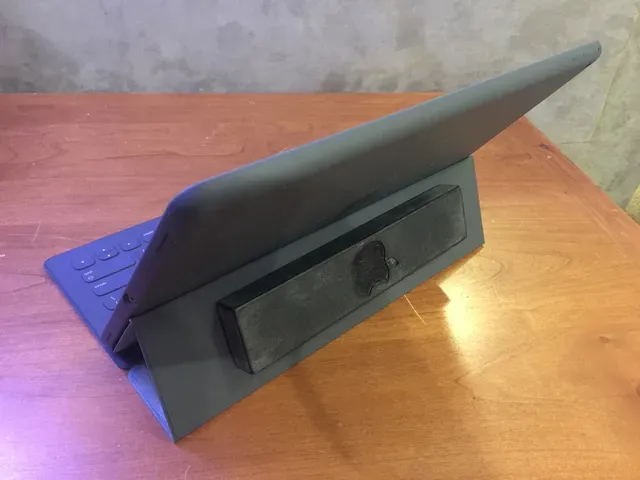 Magnetic Apple Pencil Case (old version, new link in description) — Image 9 of 12