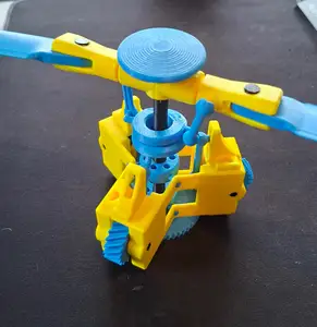 Helicopter main rotor with swash plate