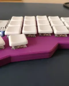 Corne choc low profile case (5 column 2 thumb keys)