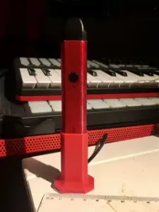 Uwell Caliburn simple charging dock
