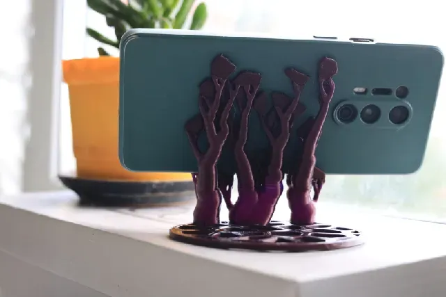 Organic Voronoi Phone Stands — Фото 10 из 11