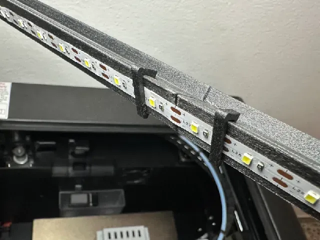 QIDI Q1 Pro Riser with LED Strip — Фото 9 из 12