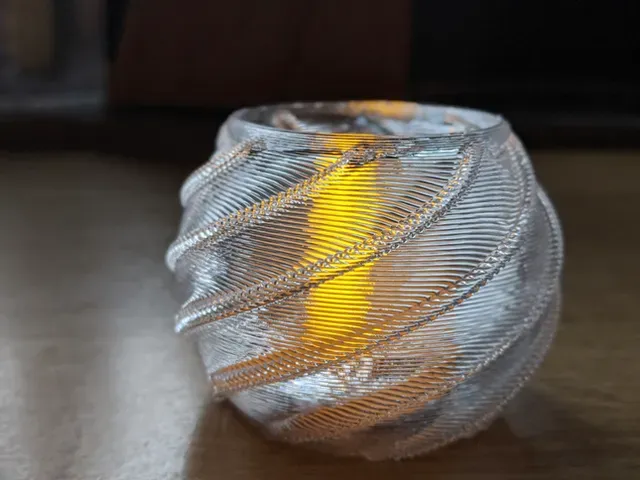 Christmas Bauble Style Electrical Tea Light Holder 01 (Vase Mode) — Фото 2 из 4