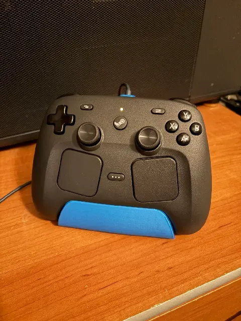Steam Controller (2026) Charging Stand With Puck Retention Magnets — Фото 2 из 3
