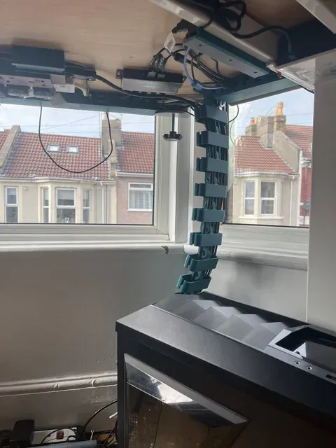 3D Printed Cable Management Spine — Фото 3 из 13