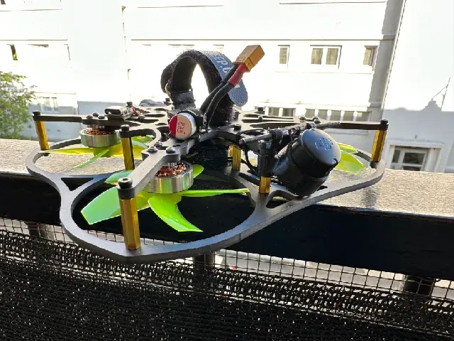 The PickleWhoop V2 (25) : cinematic whoop frame — Фото 5 из 15