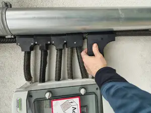 28mm Flexible Conduit Tee, Chranicka T-kus