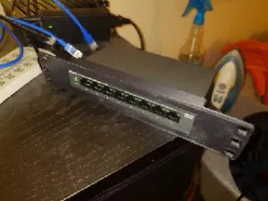 10" Rack mount for TP-Link LS108GP