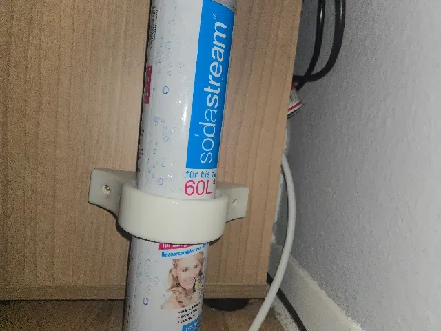 Aquarium CO₂ Bottle Wall Mount (425g SodaStream)