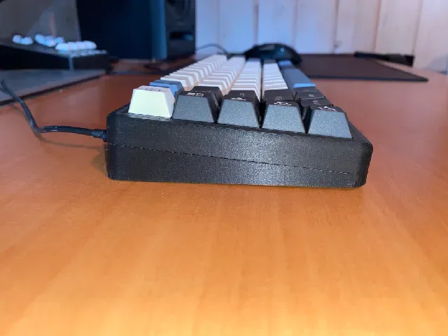 65% keyboard with macros — Фото 6 из 9