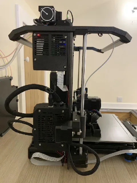 Prusa i3 MK3s Raspberry Pi Case with integrated 5V power supply — Image 2 of 13