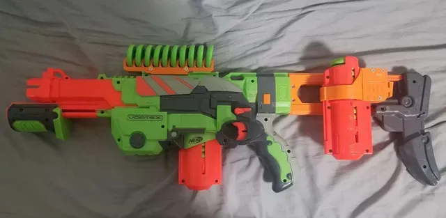 Nerf Vortex Praxis Stock Magazine Holder — Фото 2 из 12