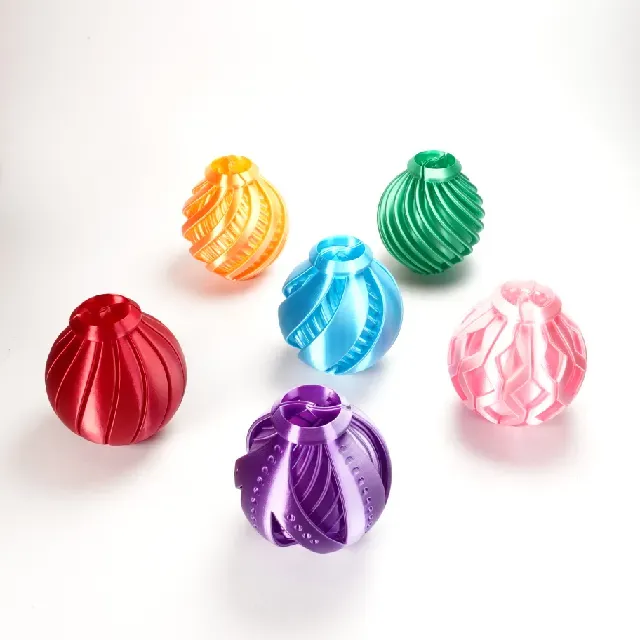 705 Vase Mode Baubles — Image 6 of 13