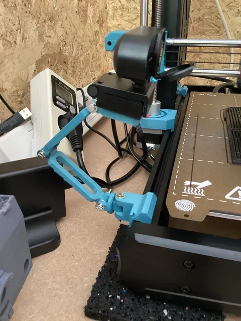 Sovol SV06 Plus almost screwless universal Cam Mount — Image 3 of 4