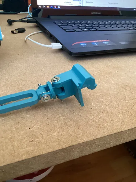 Sovol SV06 Plus almost screwless universal Cam Mount — Image 4 of 4