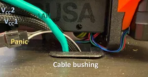 Rechteckige Kabeldurchführung (Rectangular cable bushing) f. LACK Enclosure with MK4