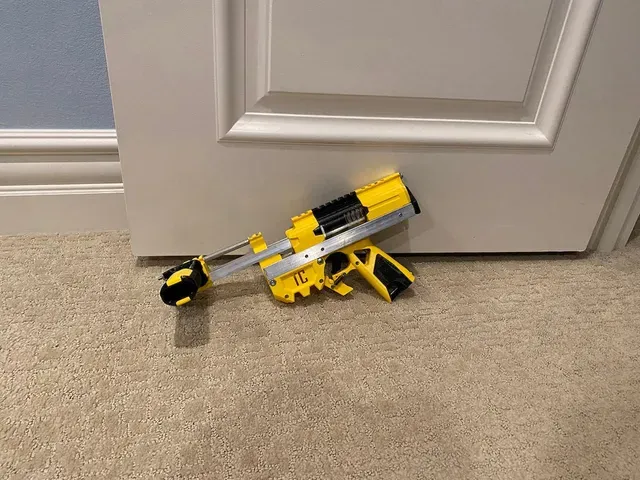 Talon Fang U — Image 3 of 26
