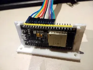 Customizable ESP32 lateral support
