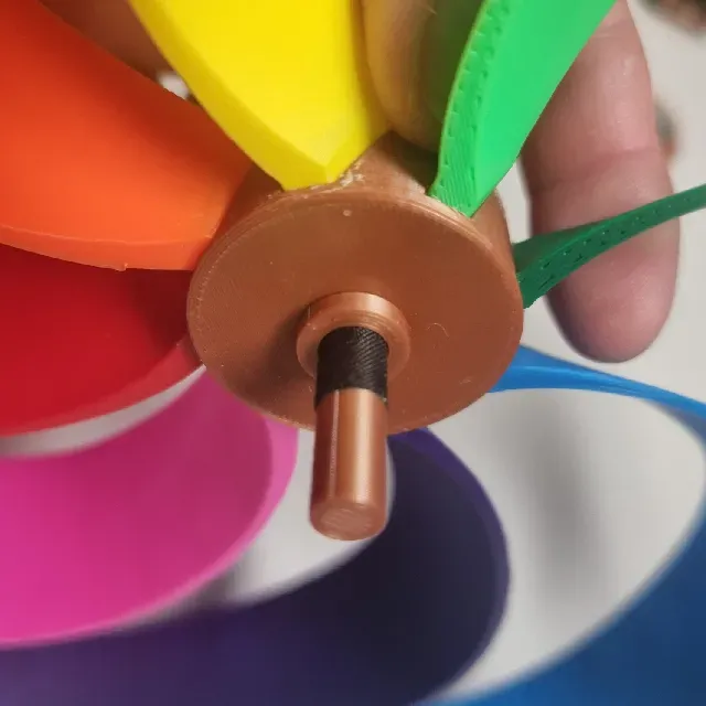 40cm Giant Wind Wheel (approx 15,75" diameter) — Image 10 of 14