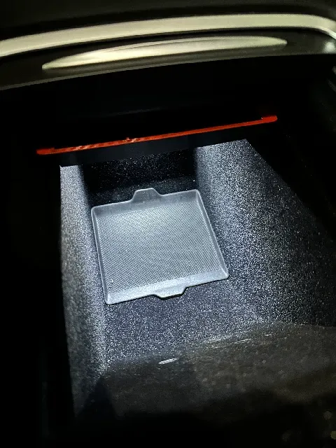 Tesla 3 / Y Console Tray from 2021 models onwards / Konsole Ablagefach ab Modelljahr 2021 — Фото 3 из 3