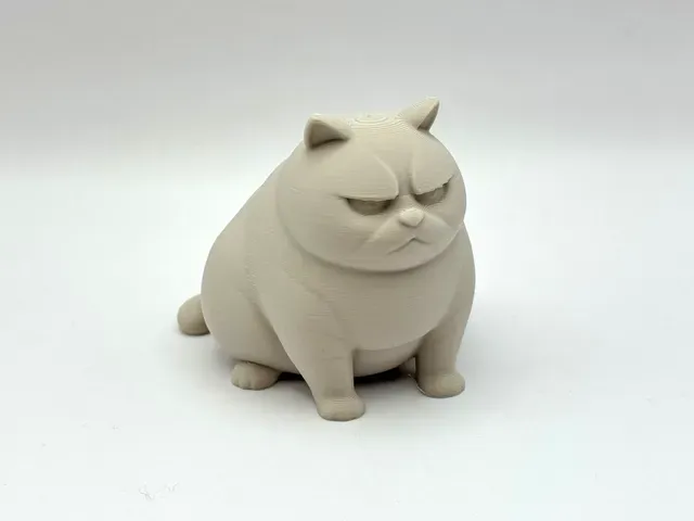 Grumpy Cat Figurine