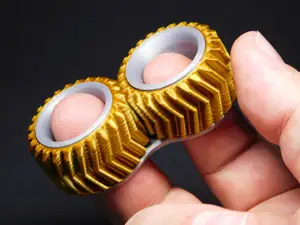 Simple gear spinner